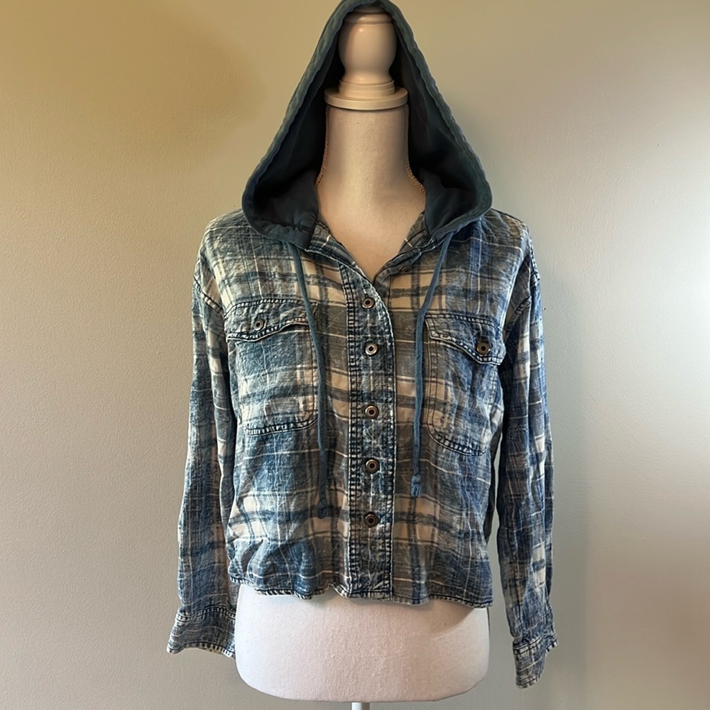 Denim-look, button-up hoodie. American Eagle size XS